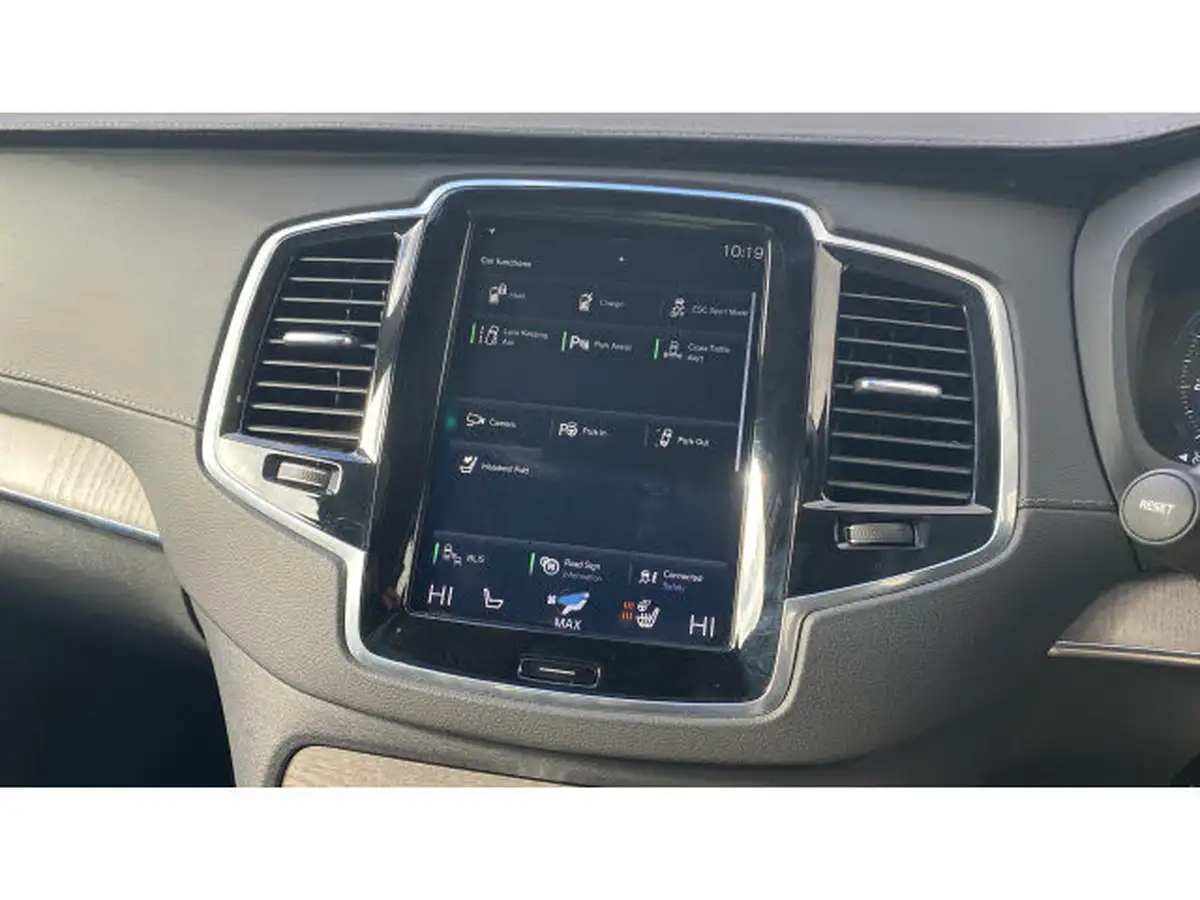 2021-volvo-xc90-20-t8-inscription-390bhp-big-28