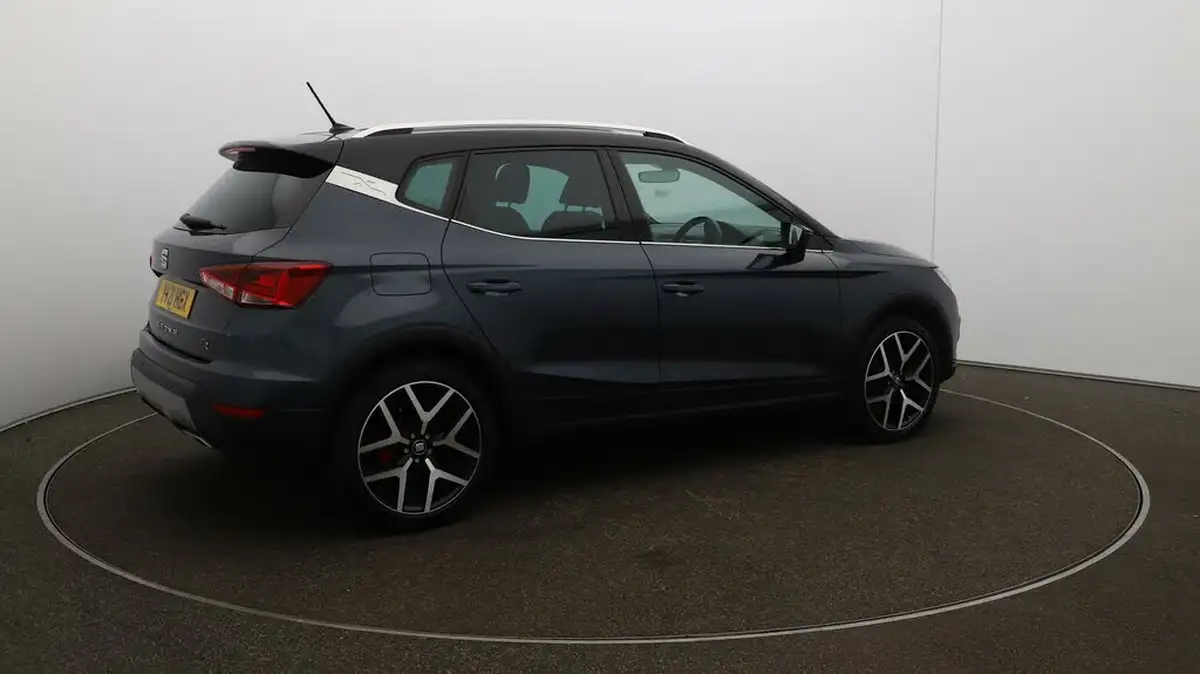 2021-seat-arona-10-tsi-fr-red-edition-big-51