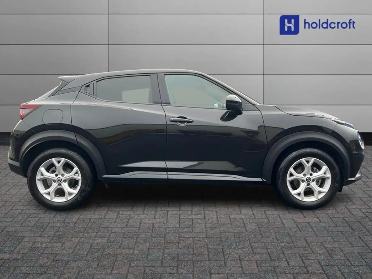 2023-nissan-juke-10-dig-t-n-connecta-dct-big-2