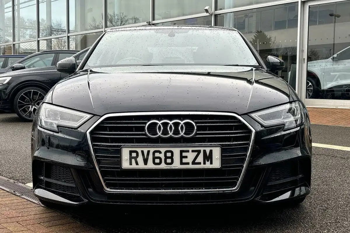 2018-audi-a3-15-35-tfsi-s-line-saloon-4d-tronic-big-10