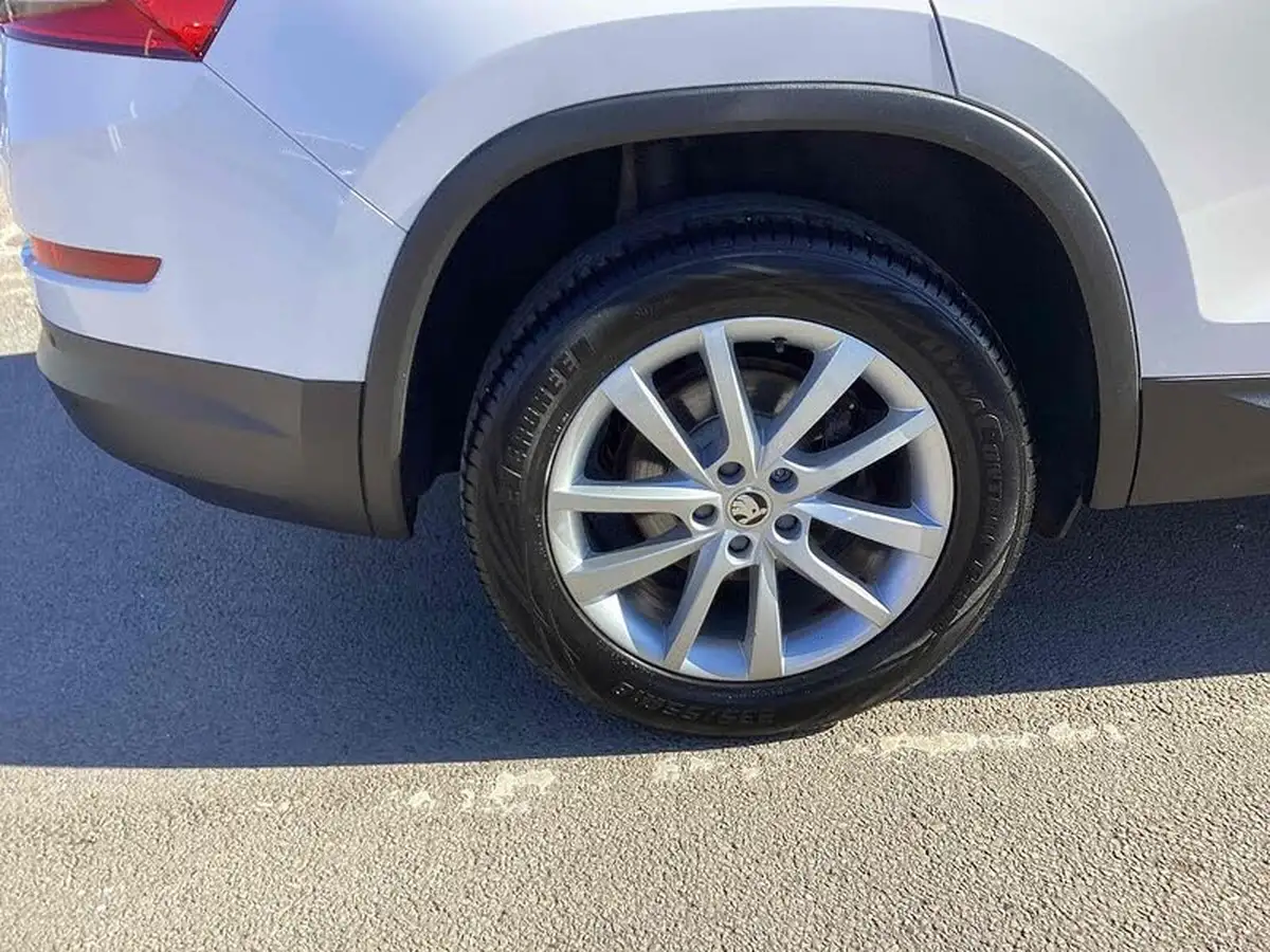 2017-skoda-kodiaq-20tdi-se-4x4-5-seatsss-dsg-big-25