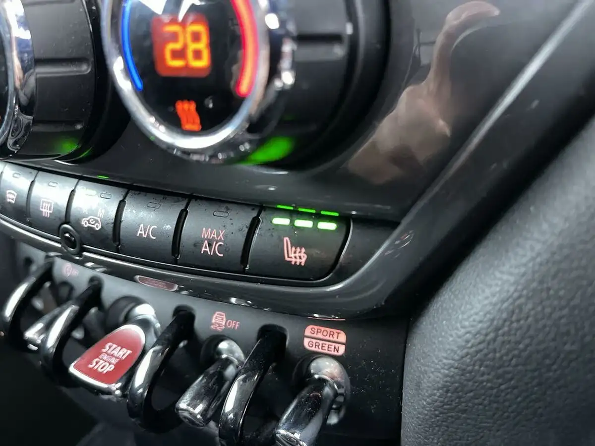 2017-mini-countryman-15-cooper-ss-big-41