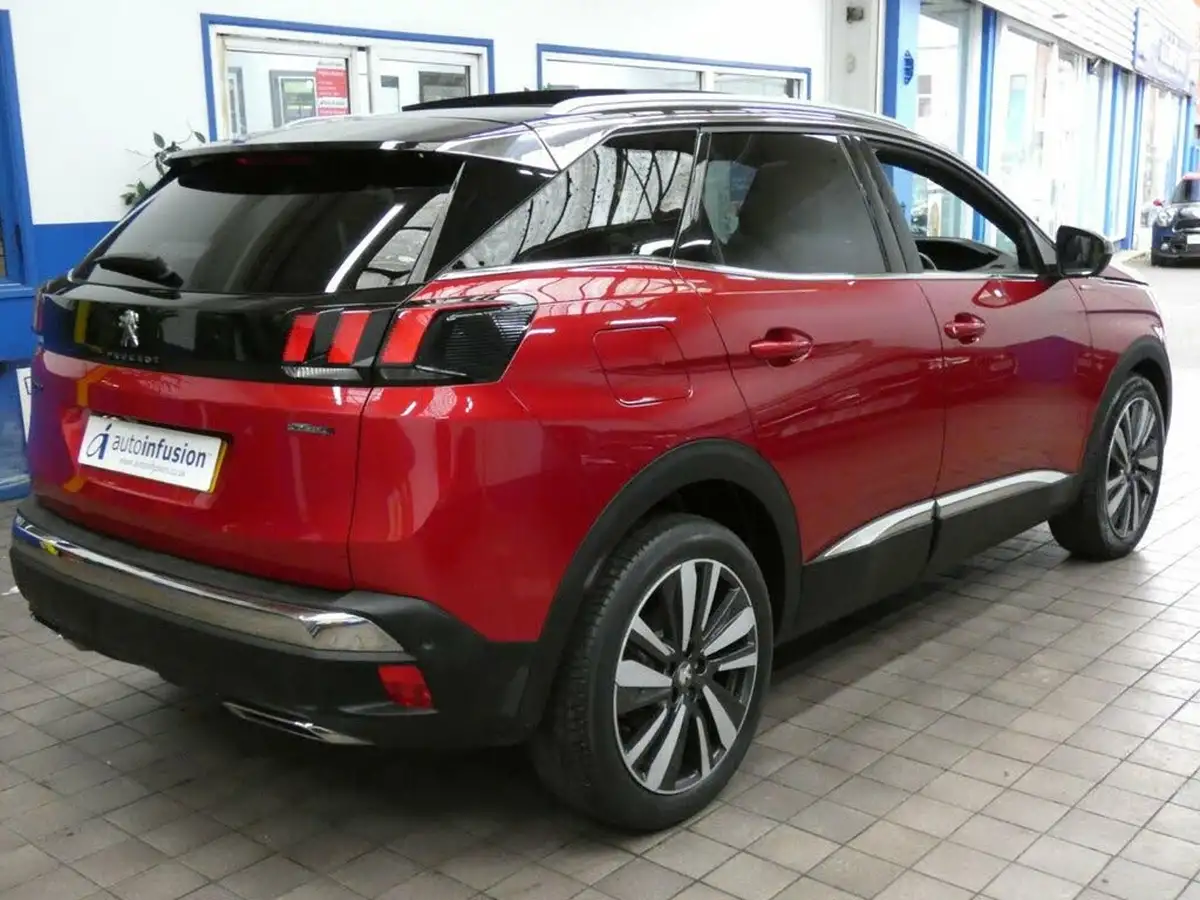 2018-peugeot-3008-suv-12-puretech-gt-line-premium-big-34