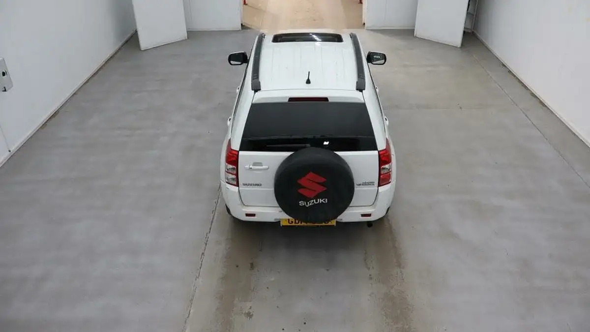 2014-suzuki-grand-vitara-24-sz5-auto-big-7