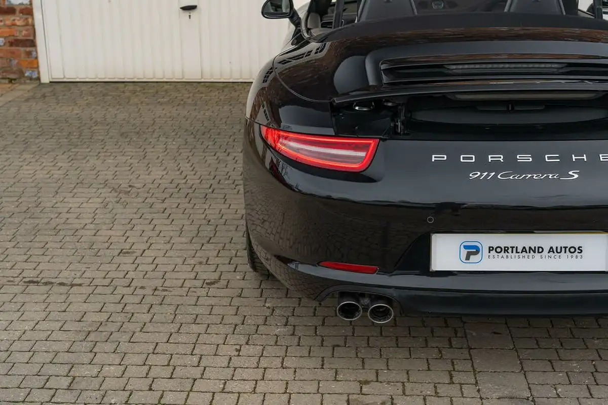 2012-porsche-911-38-carrera-s-400bhp-cabriolet-pdk-big-17