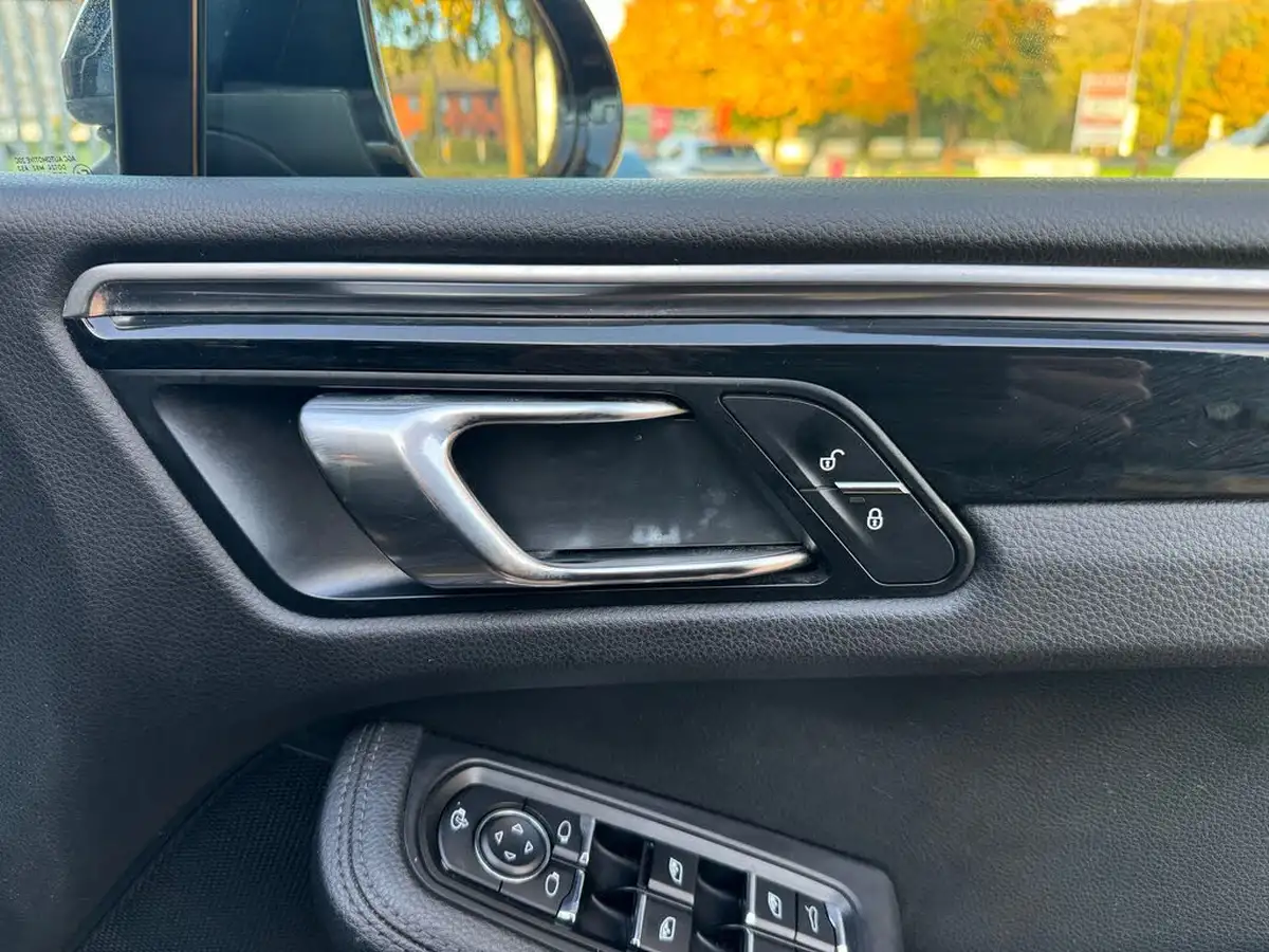 2015-porsche-macan-30td-s-big-30