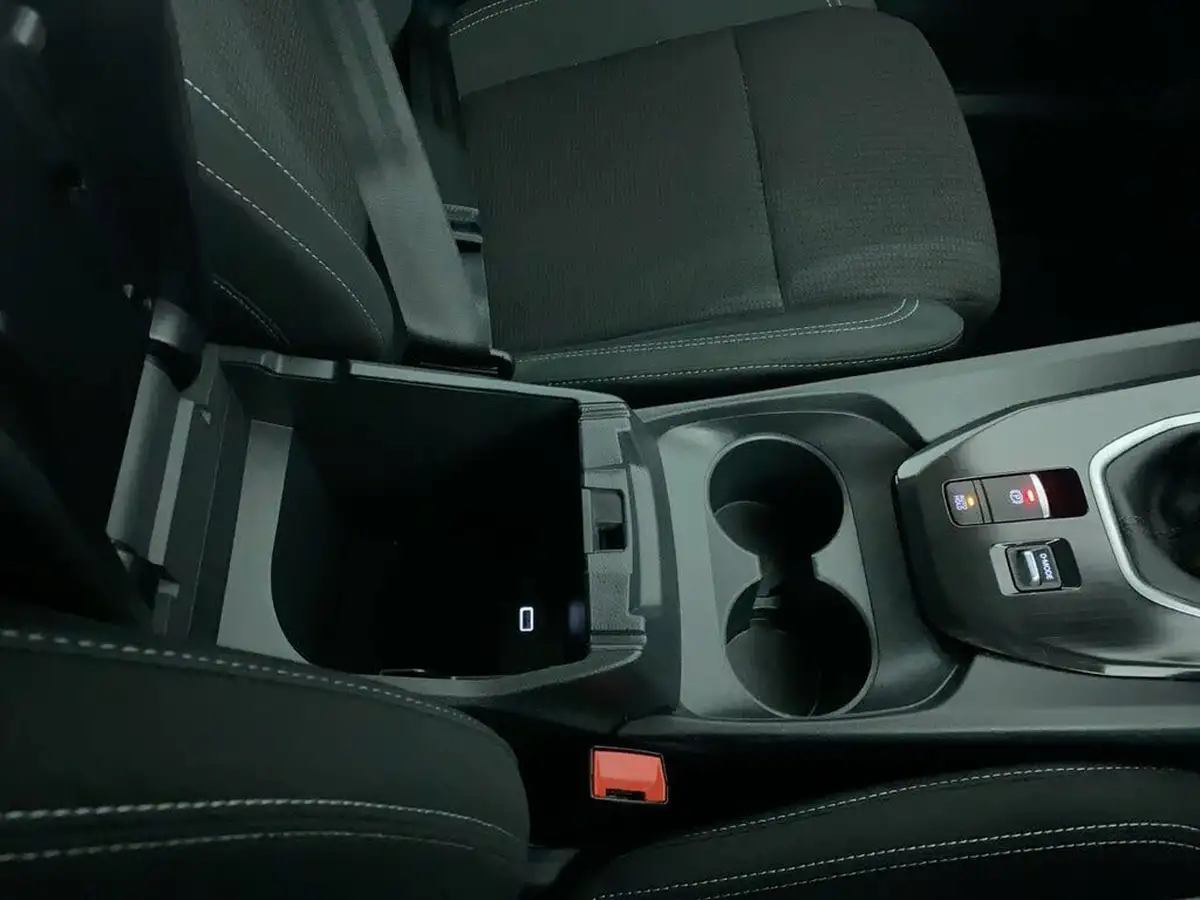 2021-nissan-qashqai-13-dig-t-visia-big-24