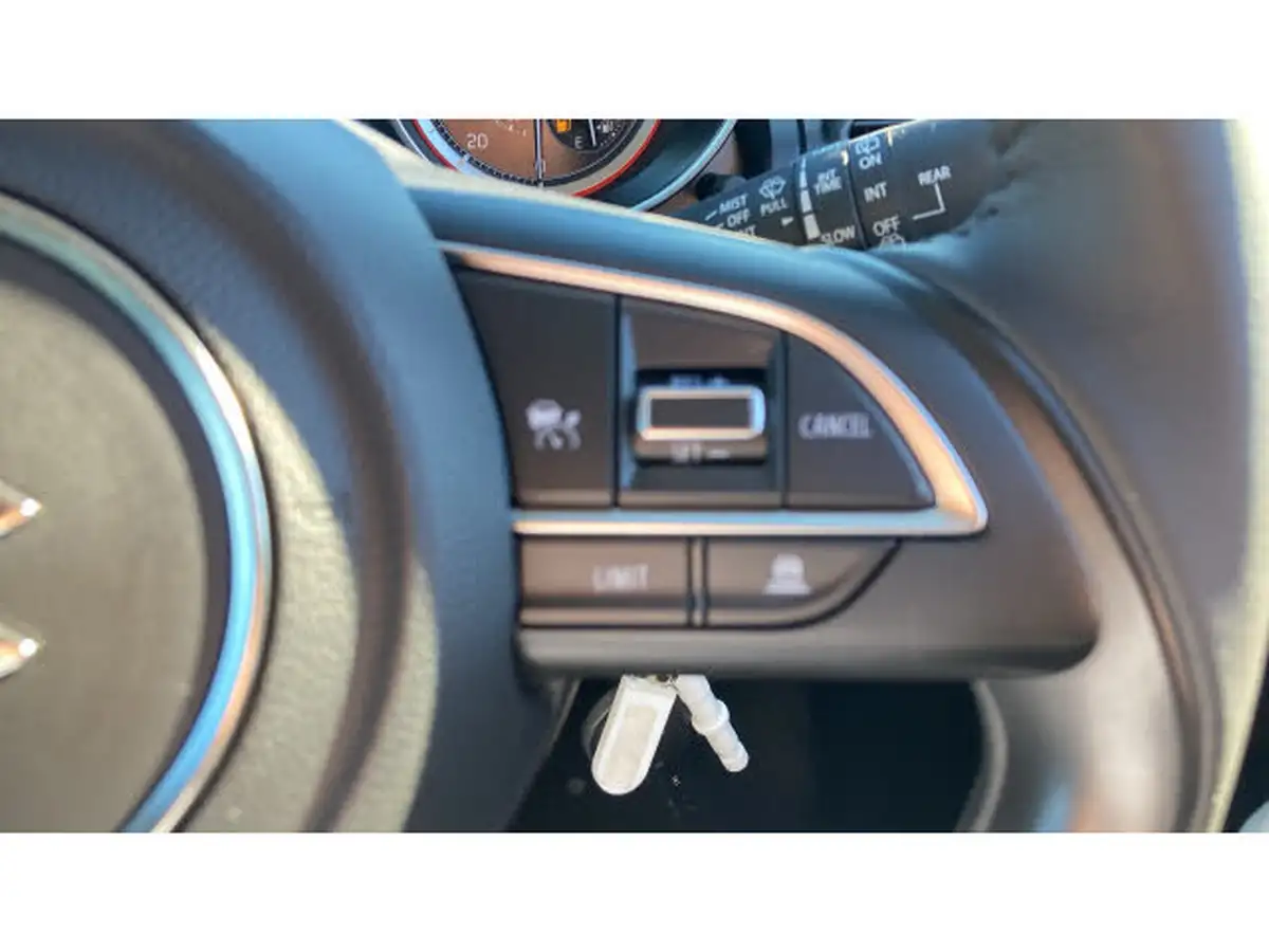 2023-suzuki-swift-12-dualjet-sz-l-big-27