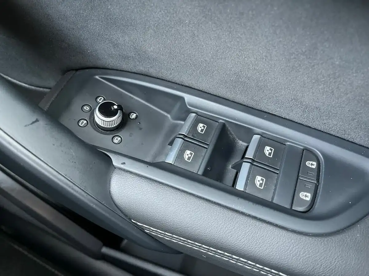 2021-audi-q5-20-55-tfsi-e-competition-sportback-big-29