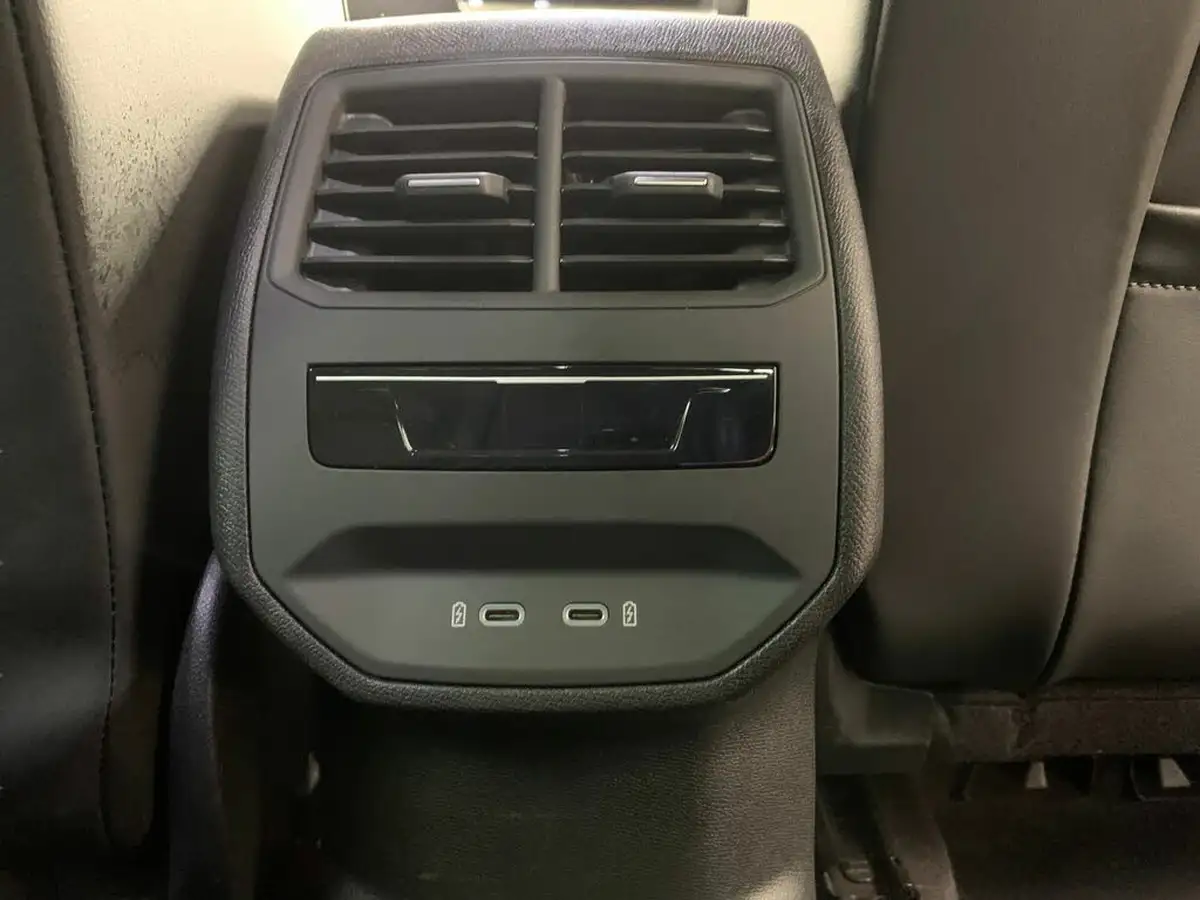 2021-seat-leon-15-tsi-evo-fr-130ps-hatchback-big-10