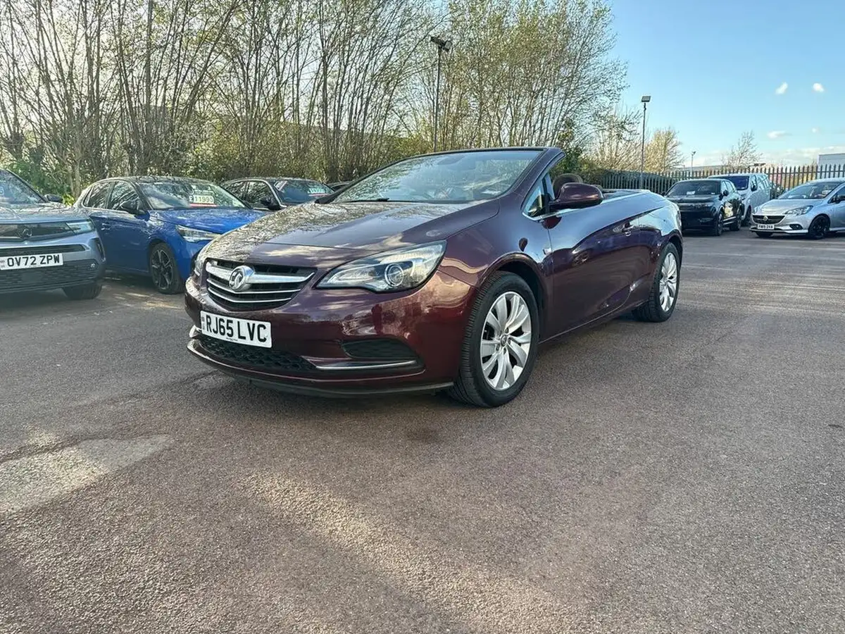 2016-vauxhall-cascada-14-se-16v-vvt-turbo-big-25
