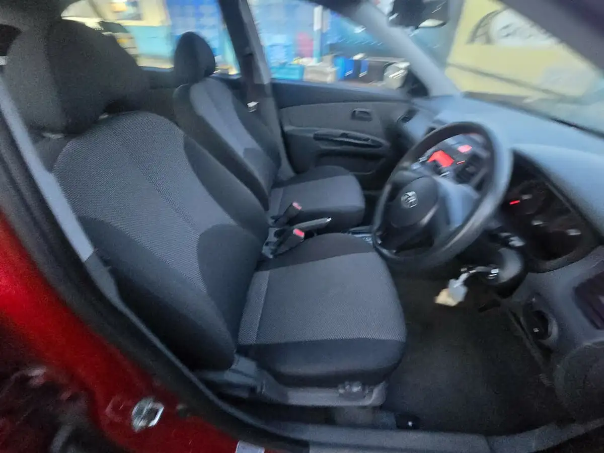 2010-kia-rio-14-strike-auto-big-18