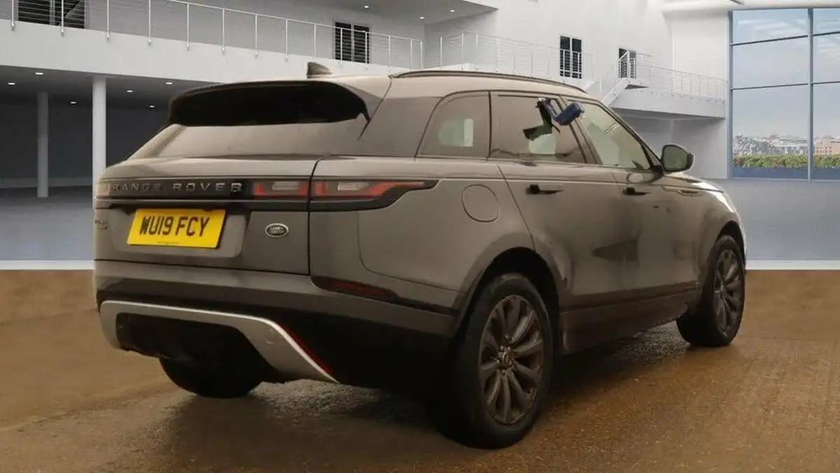 2019-land-rover-range-rover-velar-20-d180-r-dynamic-se-big-7