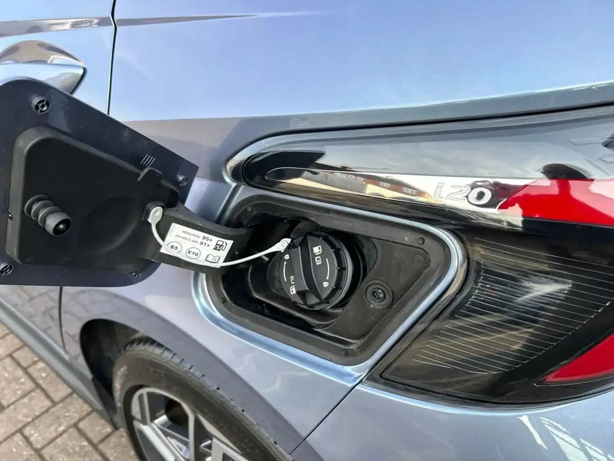 2024-hyundai-i20-10-t-gdi-n-line-s-dct-big-36