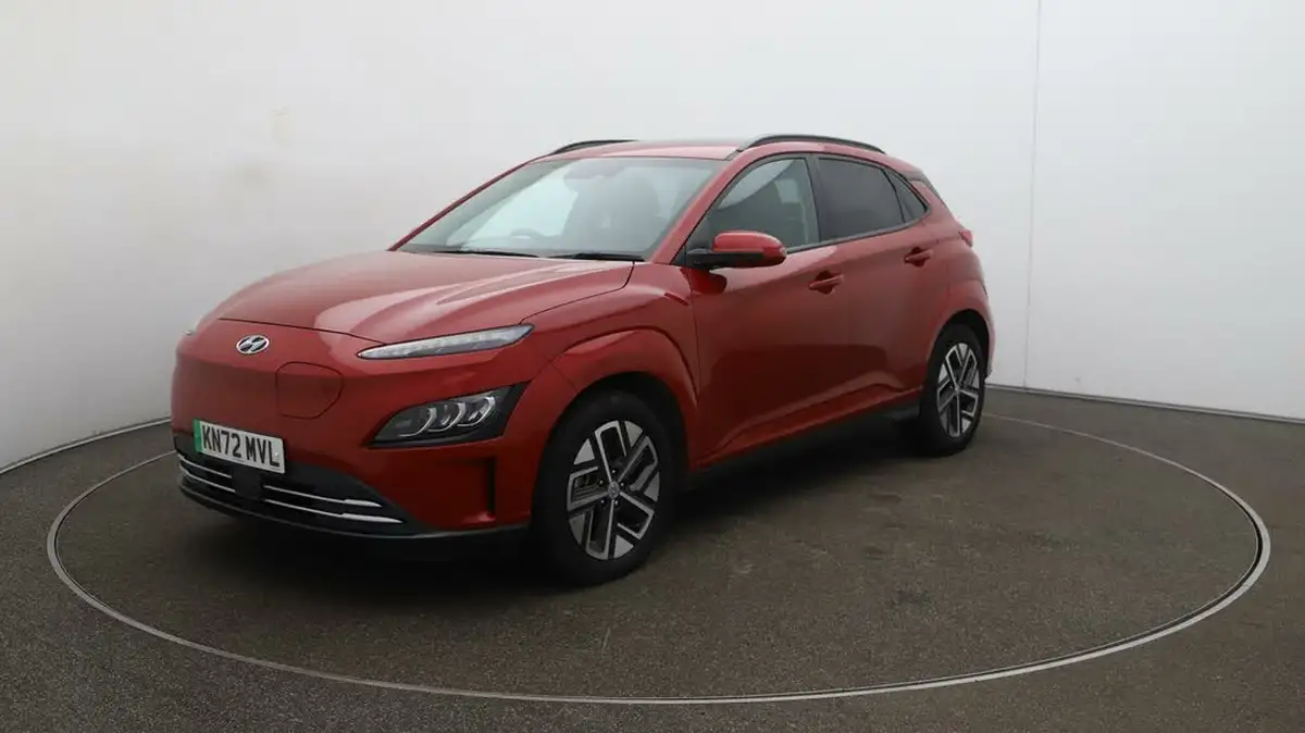 2022-hyundai-kona-e-ultimate-big-3