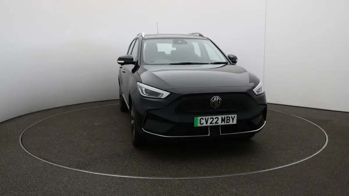 2022-mg-zs-suv-e-trophy-ev-176ps-big-32
