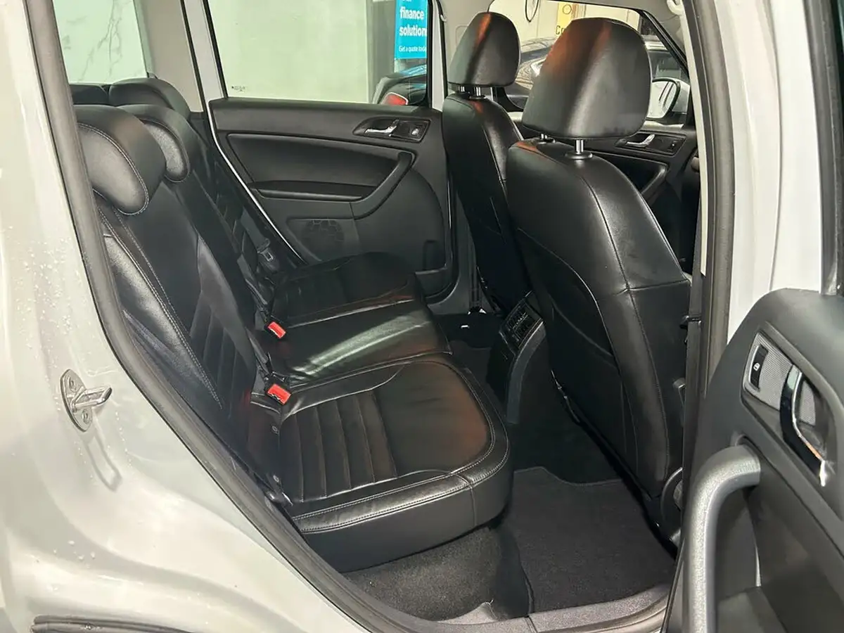 2016-skoda-yeti-outdoor-12-tsi-se-l-dsg-big-14