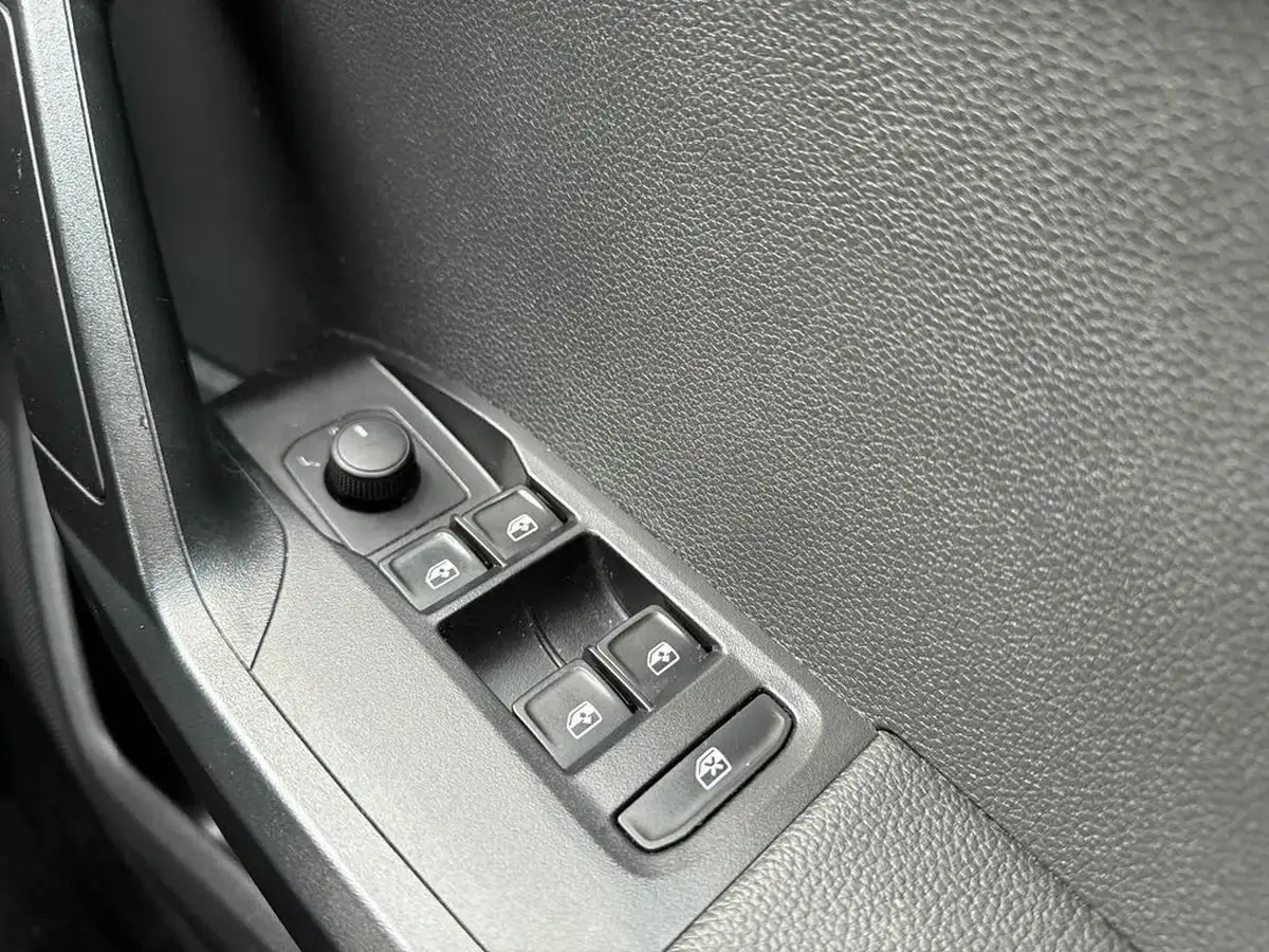 2024-seat-arona-10-tsi-se-technology-110ps-big-17