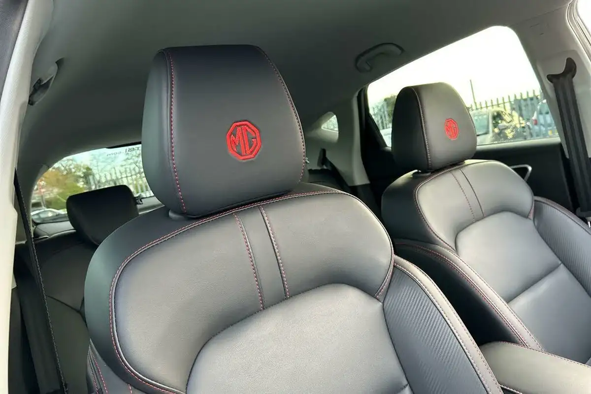 2023-mg-zs-suv-10t-gdi-exclusive-auto-big-23