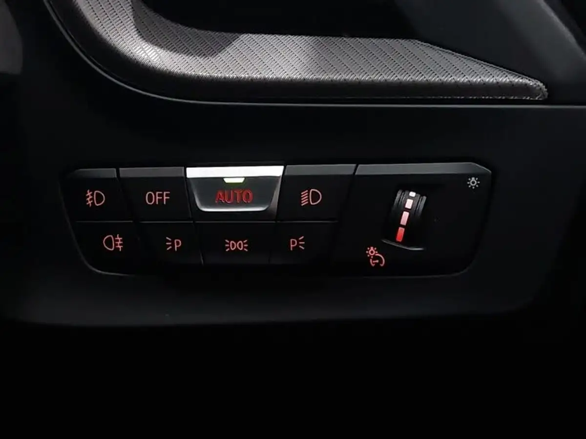 2024-bmw-1-series-15-118i-m-sport-lcp-dct-big-18