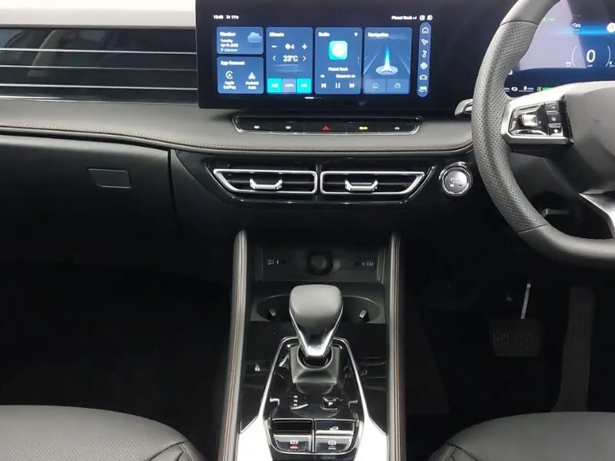 2024-mg-hs-15t-gdi-trophy-273ps-plug-in-hybrid-1496cc-auto-big-9