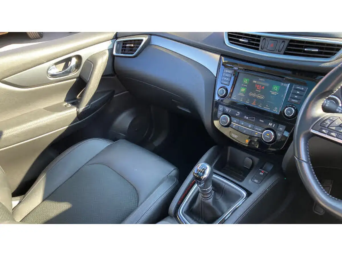 2019-nissan-qashqai-13-dig-t-tekna-140ps-big-13