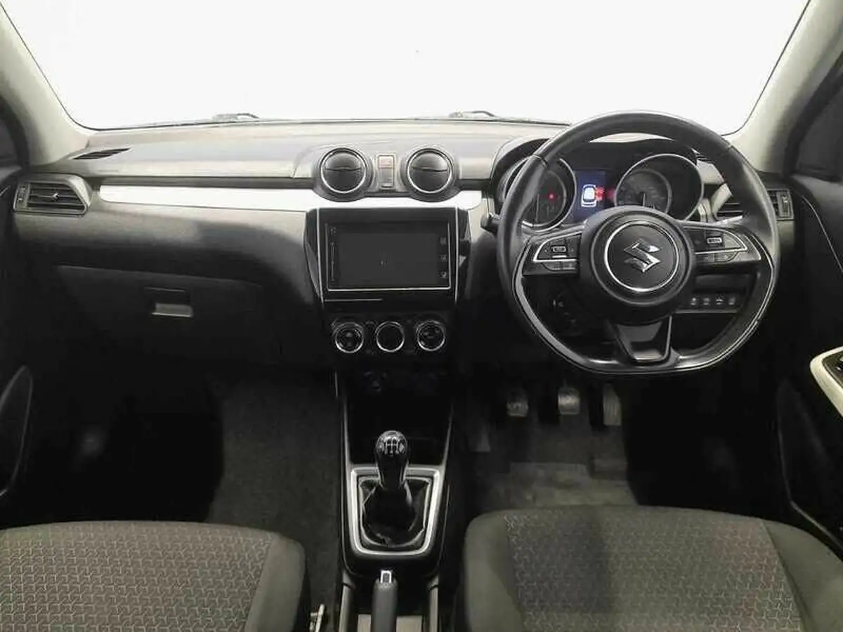 2018-suzuki-swift-10-boosterjet-sz5-111ps-shvs-big-12