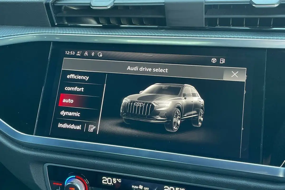 2021-audi-q3-15-35-tfsi-s-line-cod-station-wagon-tronic-big-38