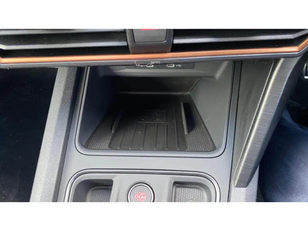 2024-cupra-leon-nf-14-e-hybrid-vz2-design-edition-estate-big-30