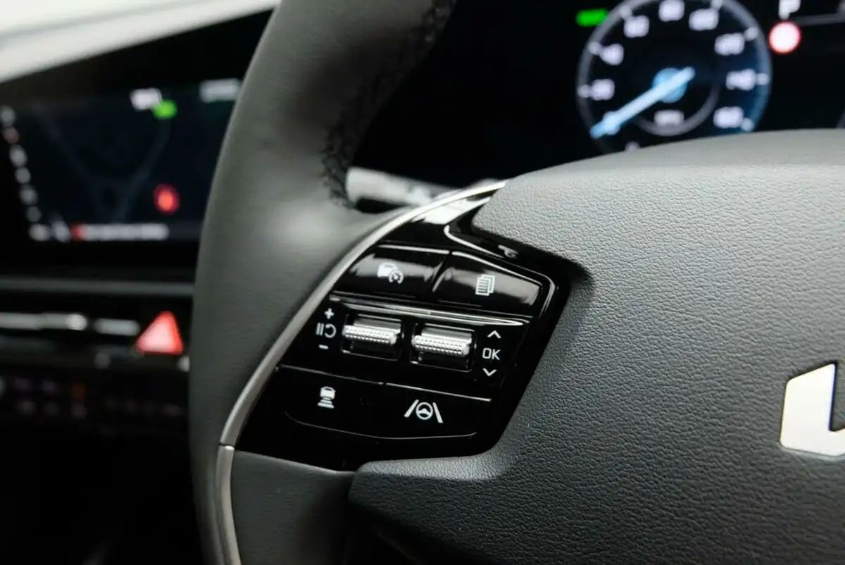 2024-kia-niro-16-gdi-4-127bhp-hev-132kwh-big-15