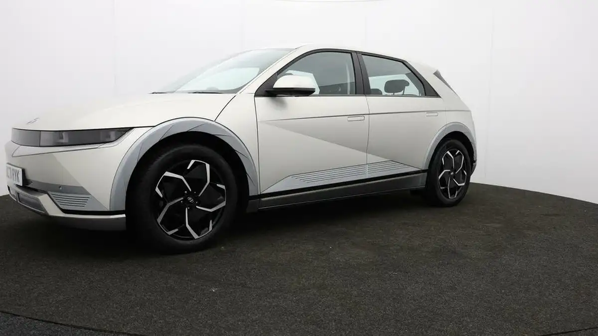 2021-hyundai-ioniq-5-e-premium-170ps-58kwh-rwd-big-52