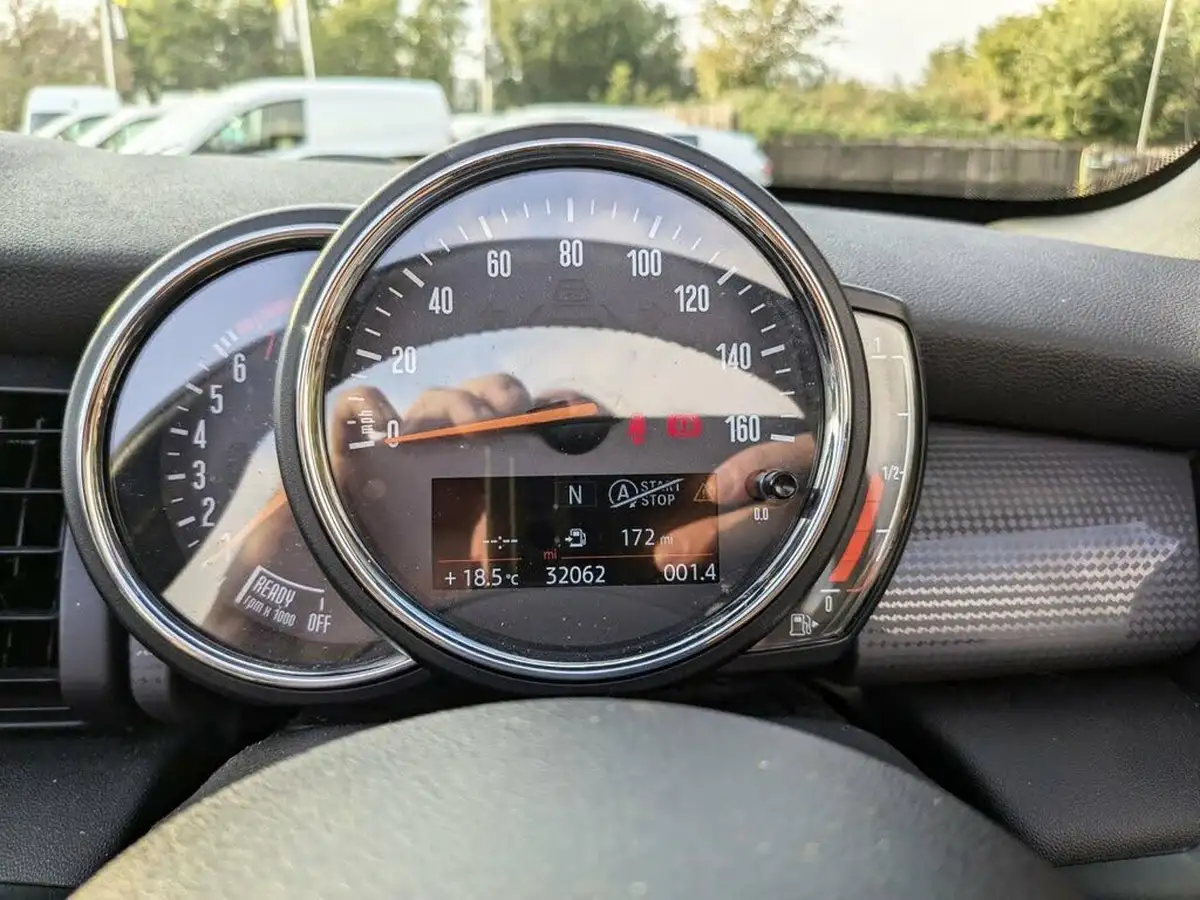 2018-mini-cooper-15-cooper-series-ii-ss-convertible-2d-big-22