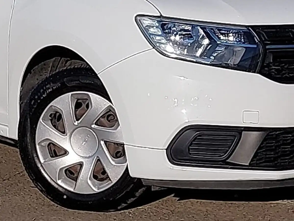2018-dacia-sandero-10-sce-essential-big-8