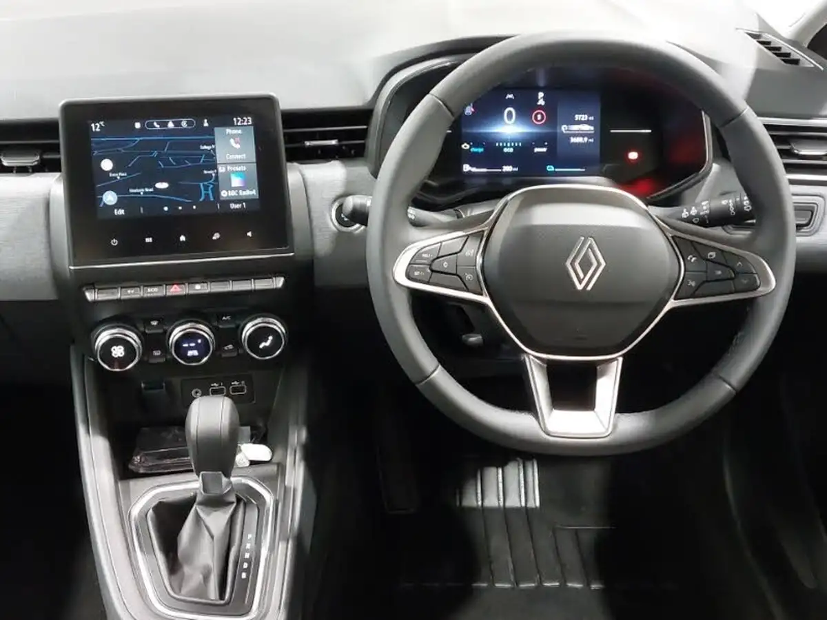 2024-renault-clio-16-evolution-big-10