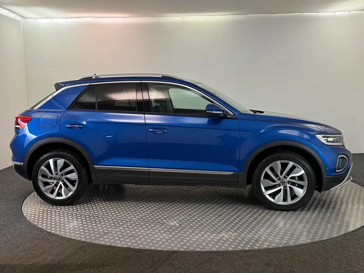 2022-volkswagen-t-roc-15-tsi-style-hatchback-5d-dsg-big-4