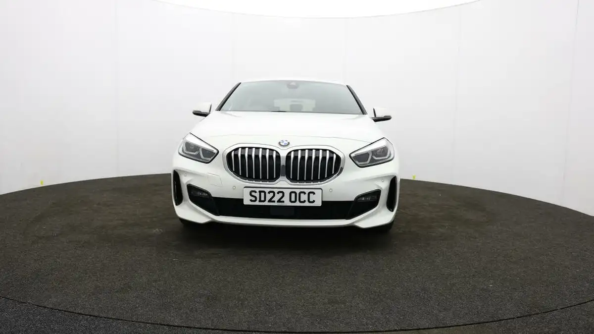 2022-bmw-1-series-15-118i-m-sport-lcp-big-53