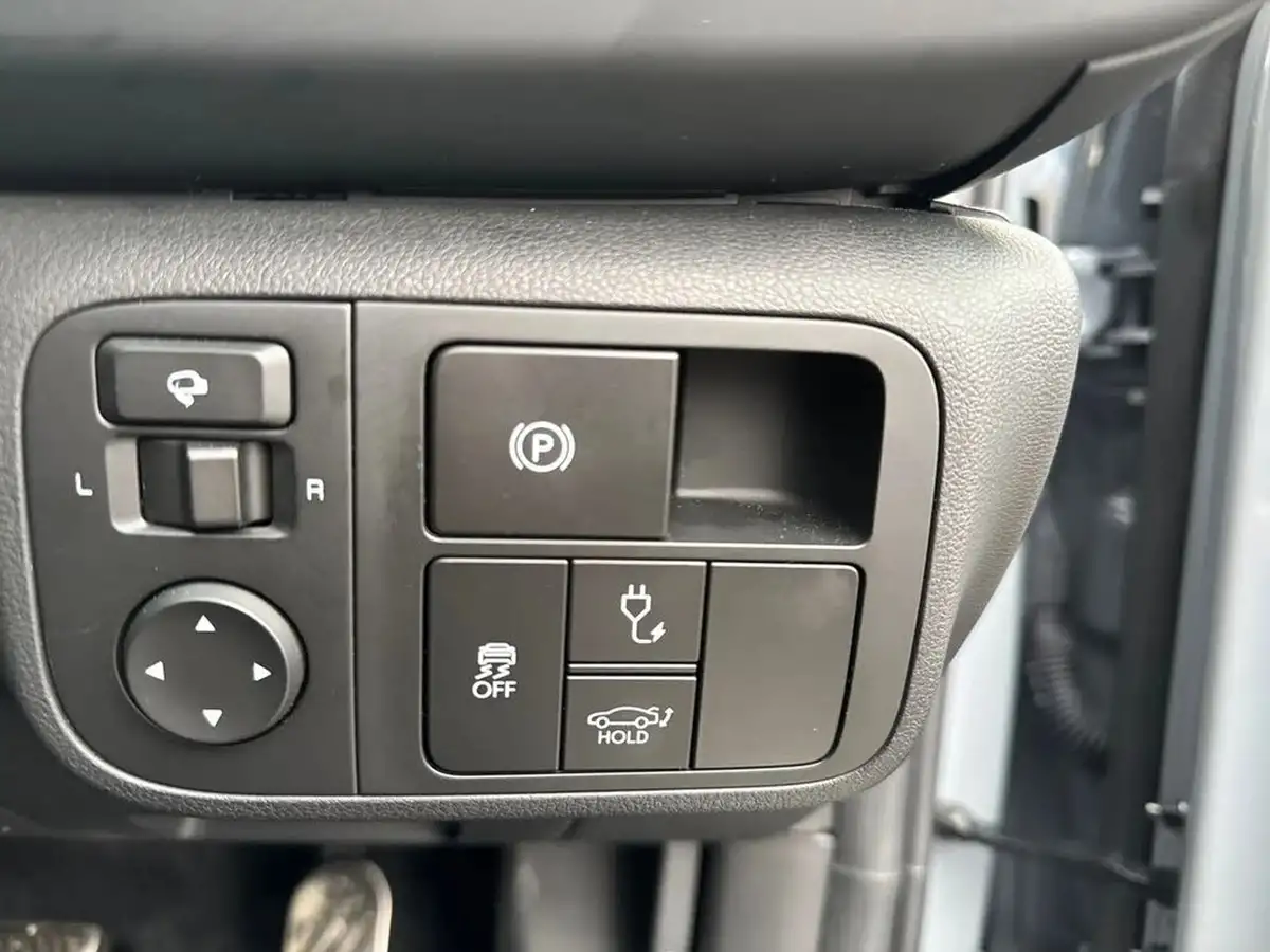 2024-hyundai-ioniq-6-e-premium-325ps-dual-awd-big-25