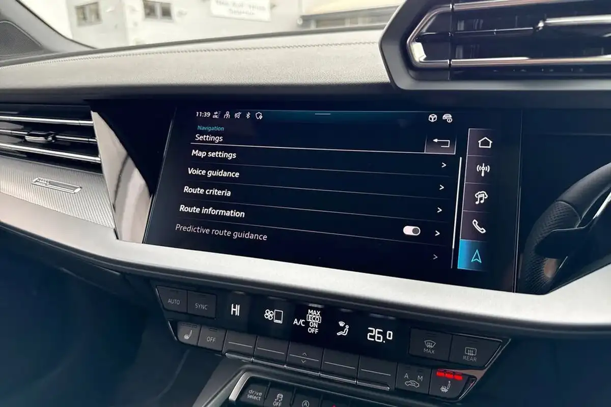 2024-audi-a3-15-35-tfsi-s-line-saloon-4d-tronic-big-40