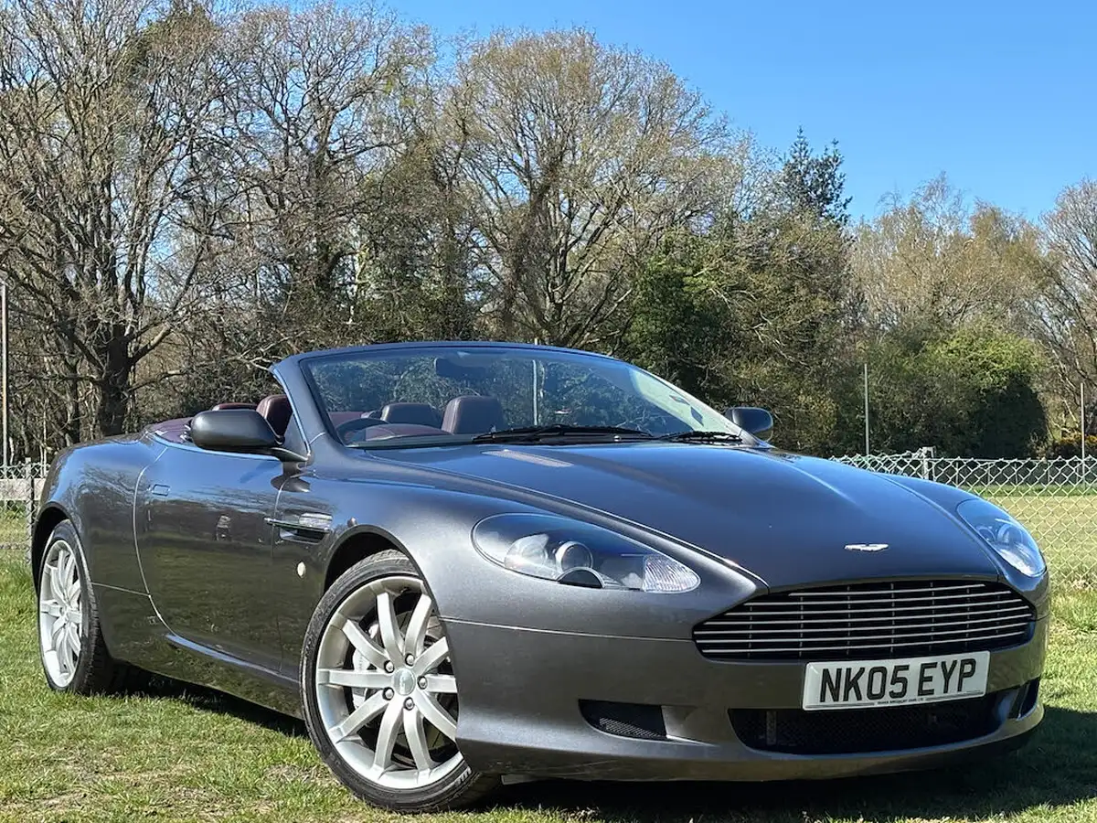 2005-aston-martin-db9-59-touchtronic-big-0