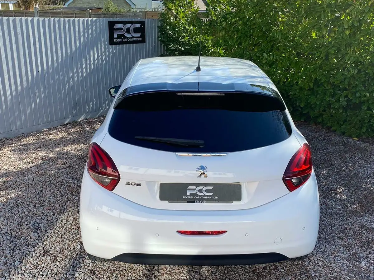 2018-peugeot-208-16bluehdi-allure-75bhp-big-17