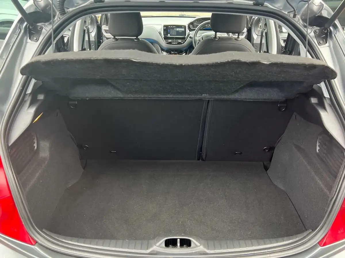 2014-peugeot-208-16td-allure-5d-big-44