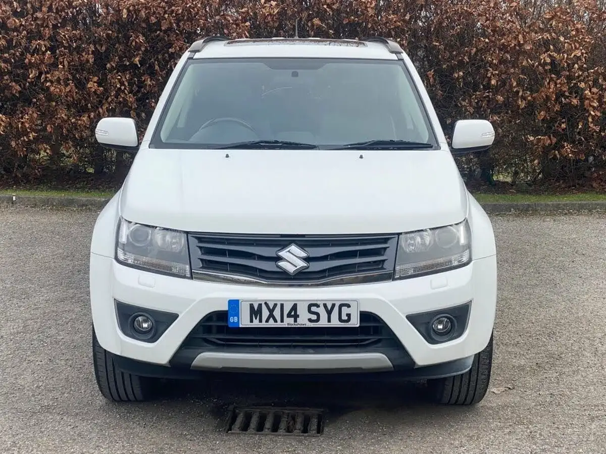 2014-suzuki-grand-vitara-24-sz5-big-2