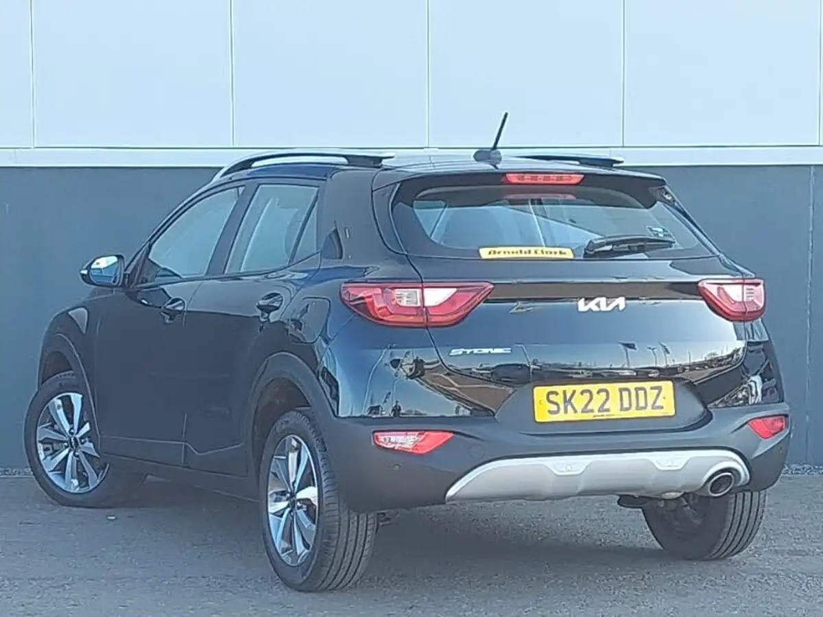 2022-kia-stonic-10-t-gdi-2-big-1