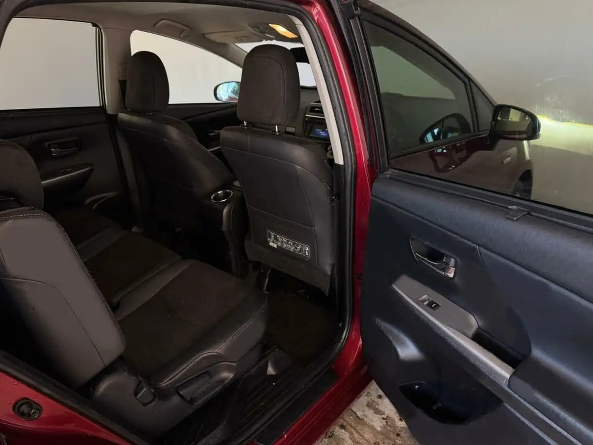2019-toyota-prius-18-vvt-i-excel-big-12