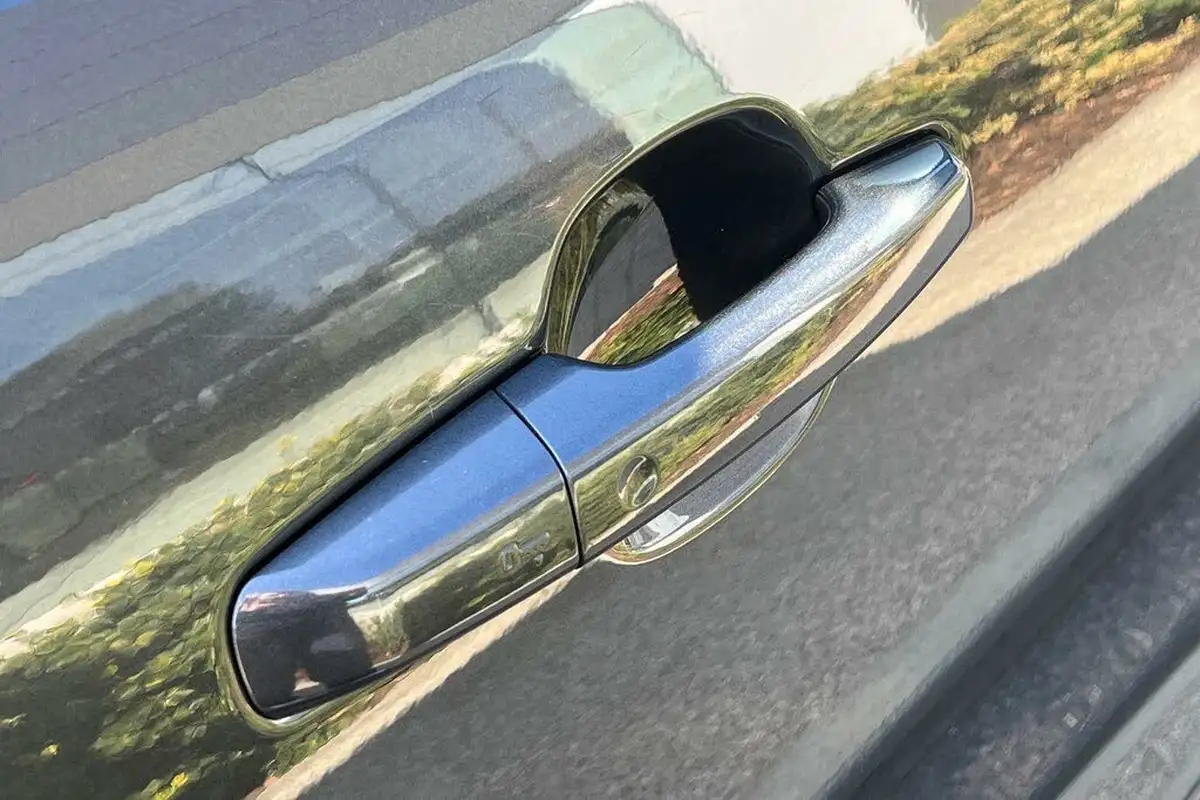 2023-jaguar-f-pace-20-d200-r-dynamic-se-black-big-19
