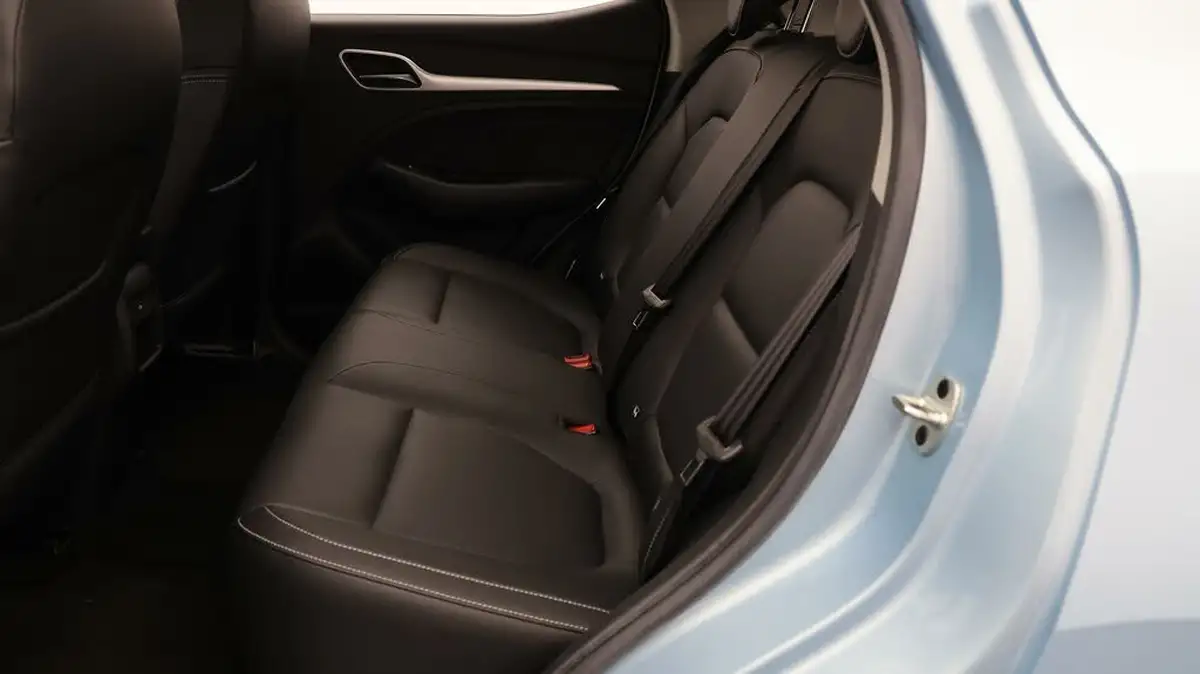 2021-mg-zs-suv-e-exclusive-ev-big-15