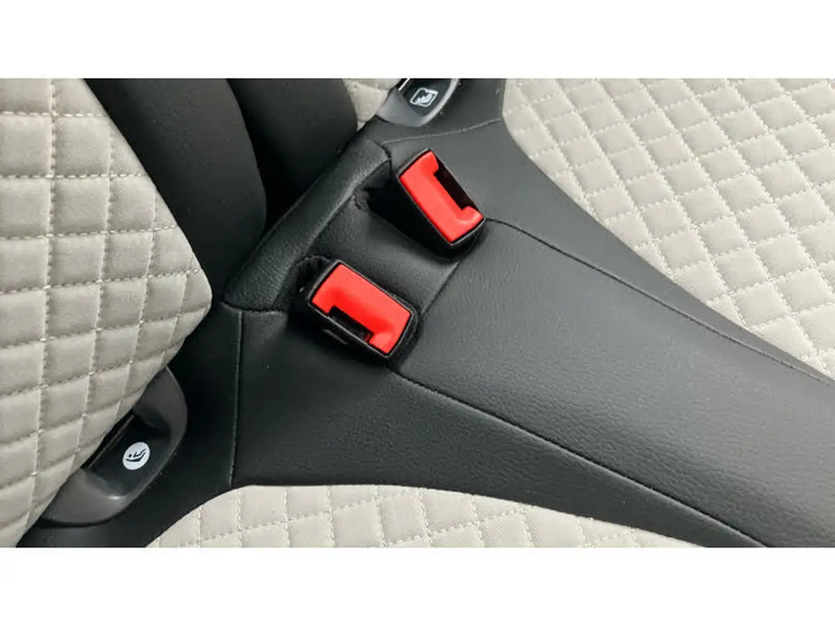 2021-fiat-500-10-dolcevita-big-16