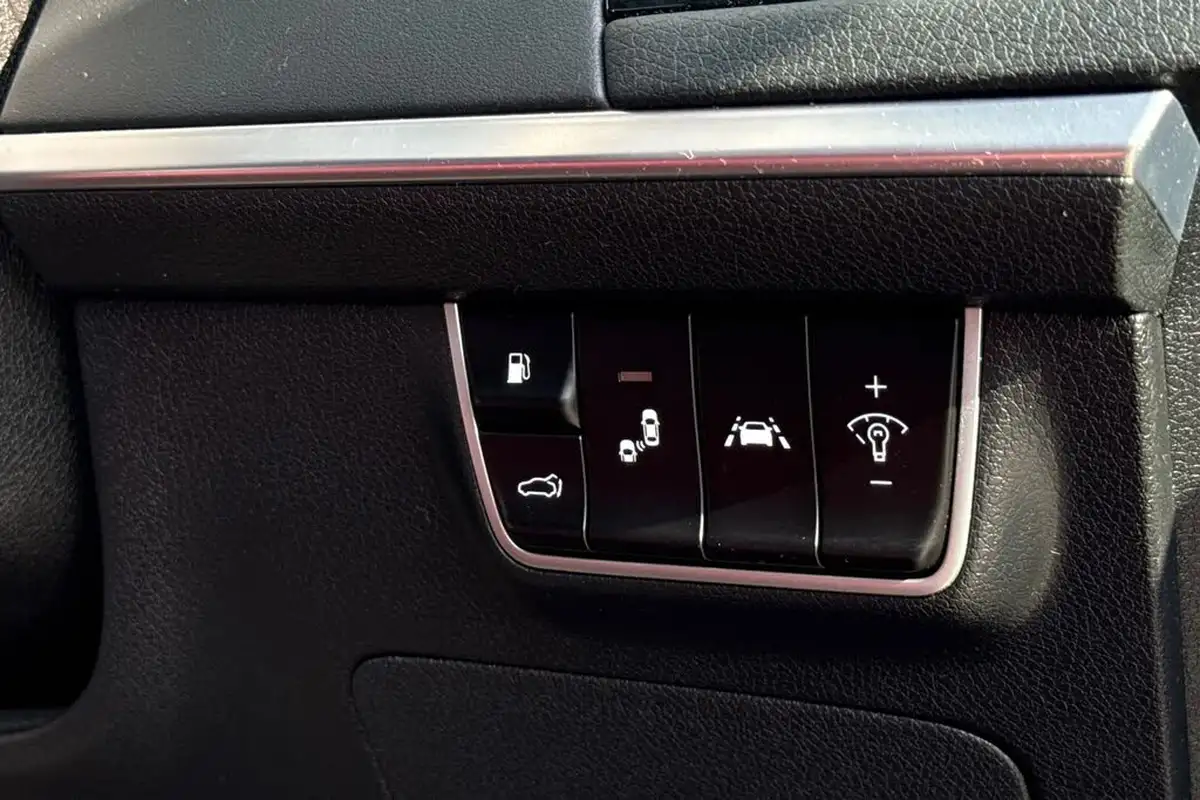 2019-kia-stinger-22-crdi-gt-line-s-big-40