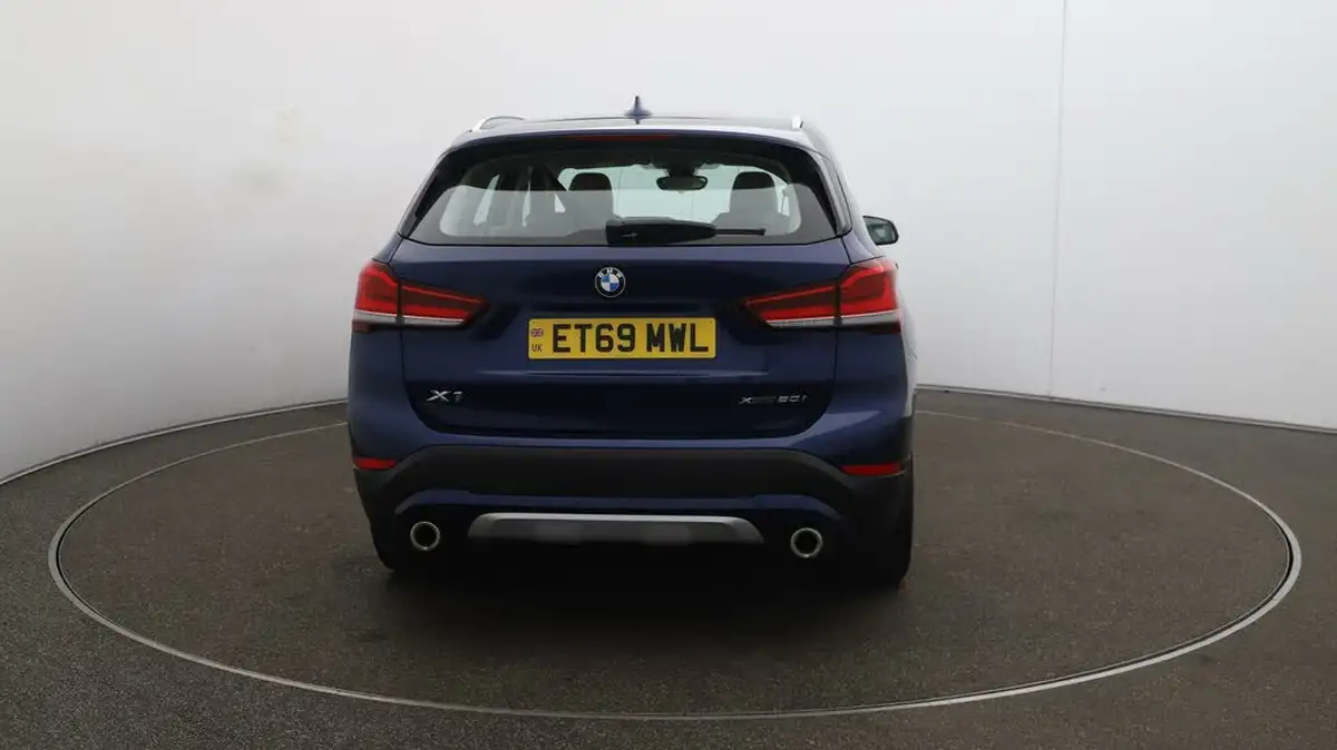 2019-bmw-x1-20-xdrive20i-xline-big-55
