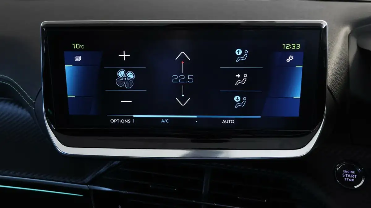 2020-peugeot-2008-suv-e-gt-big-11